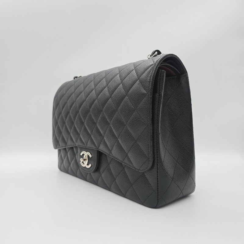 (專櫃41 萬♥️小編精選)CHANEL 香奈兒 經典口蓋 荔枝牛皮 Maxi 33cm 鏈條包|🈶️配件齊全|男生也可以的超霸氣尺寸|-3