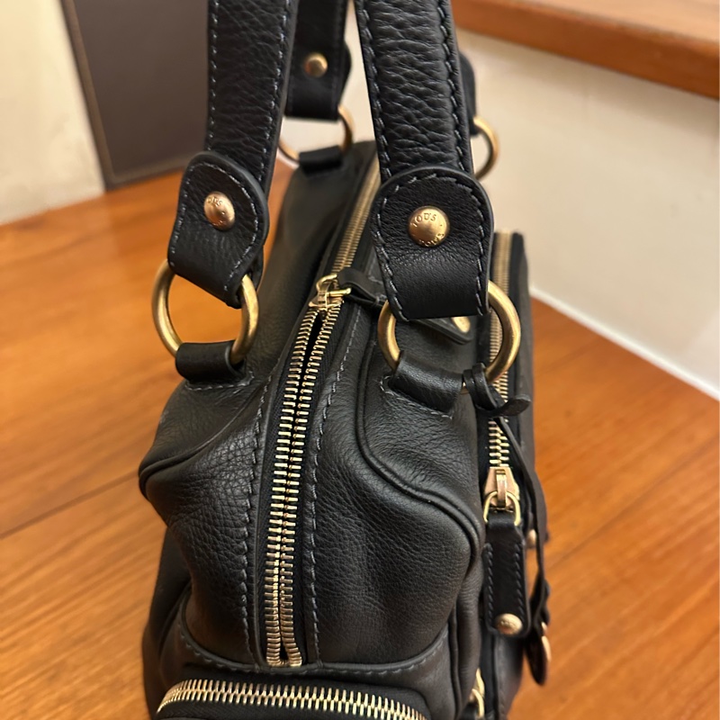 TODS 黑皮革前三口袋手提包-3