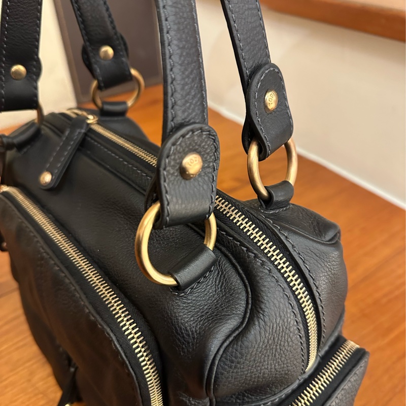 TODS 黑皮革前三口袋手提包-4