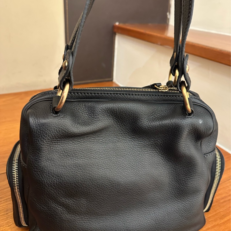 TODS 黑皮革前三口袋手提包-8