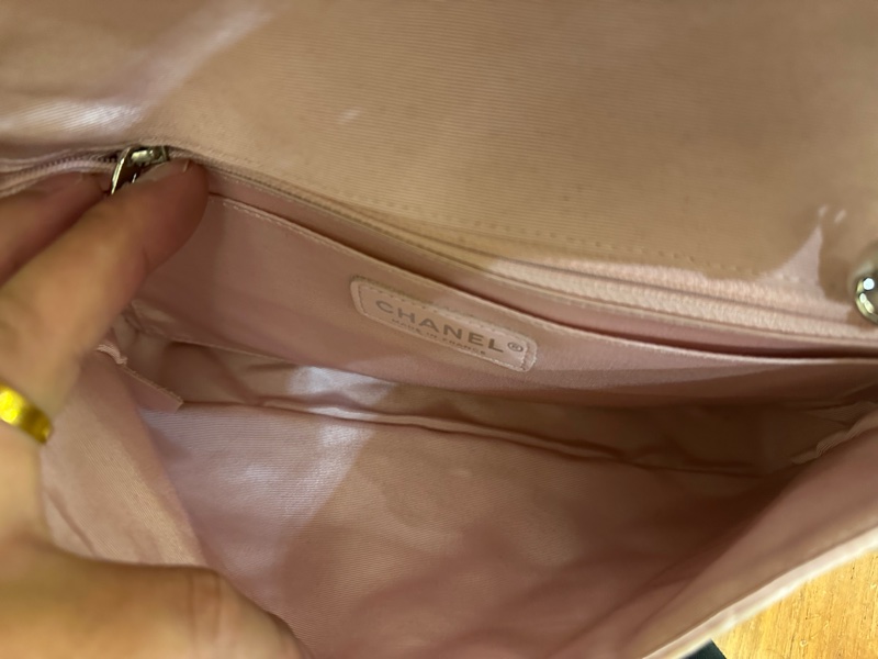 CHANEL 拼色布面粉雙C口蓋鏈包 最划算絕版品-12