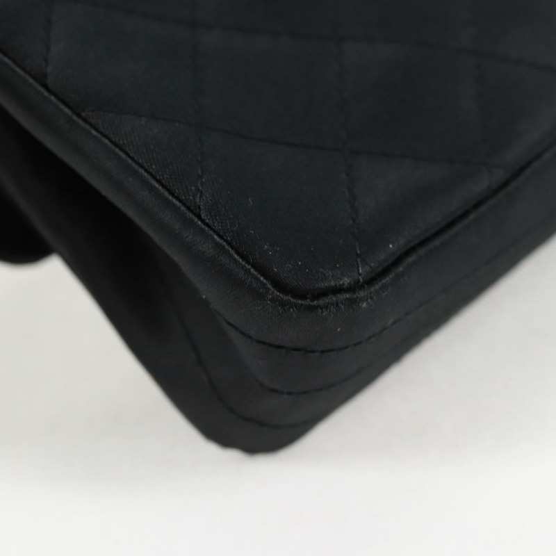 【日本直送】香奈兒 (CHANEL) 絎縫鏈條單肩包 緞面黑金色 CC 正品 134220-14