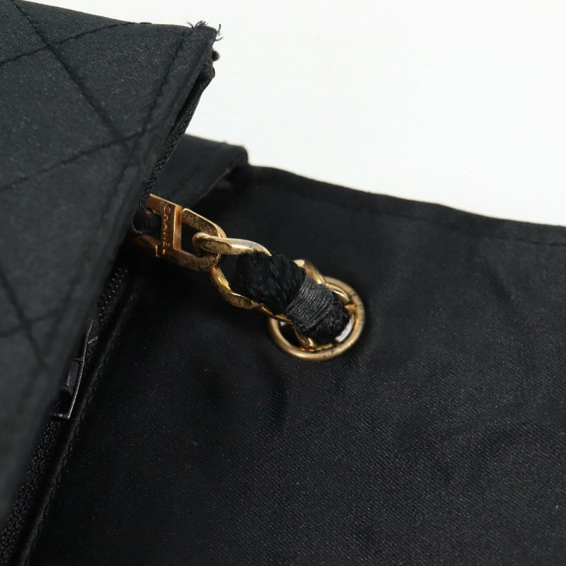 【日本直送】香奈兒 (CHANEL) 絎縫鏈條單肩包 緞面黑金色 CC 正品 134220-18