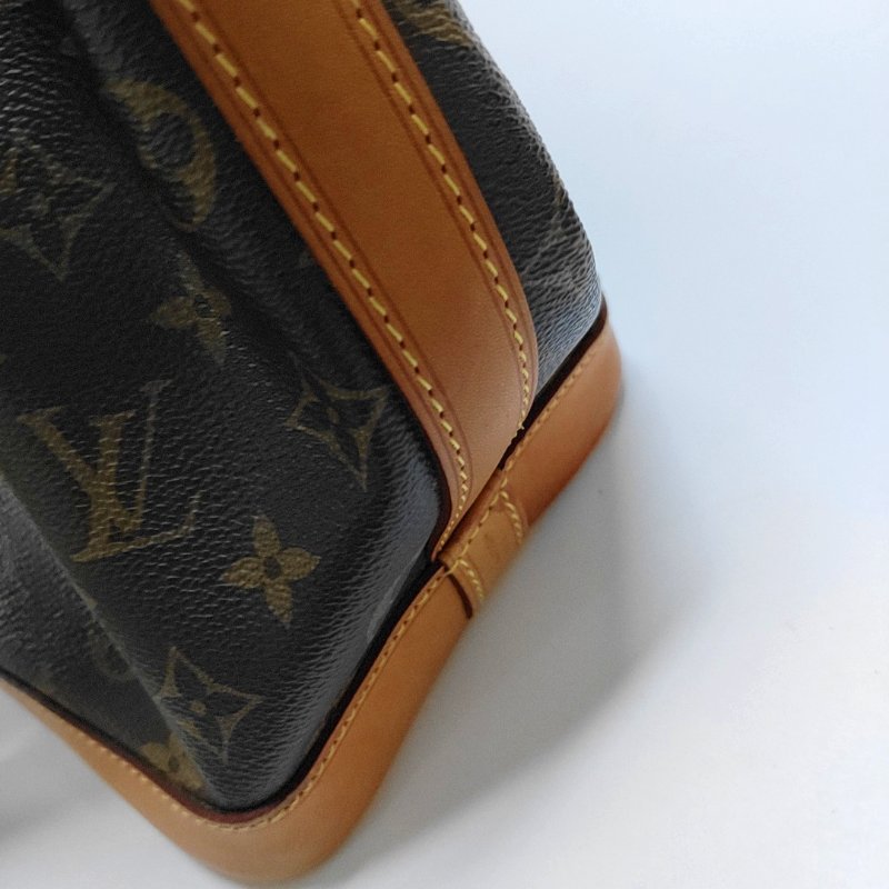 LV路易威登NOÉ BB棕色塗層帆布老花水桶包斜挎包單肩包 金色五金 可拆卸肩帶-8