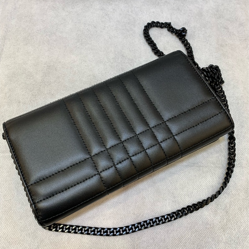Burberry Wallet On Chain-1