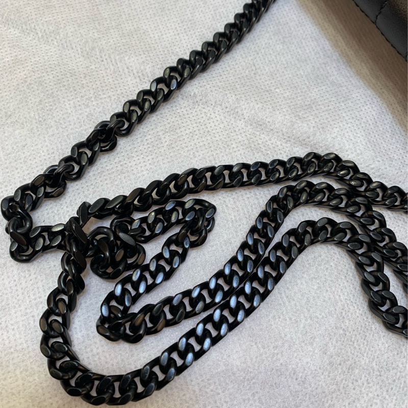 Burberry Wallet On Chain-11