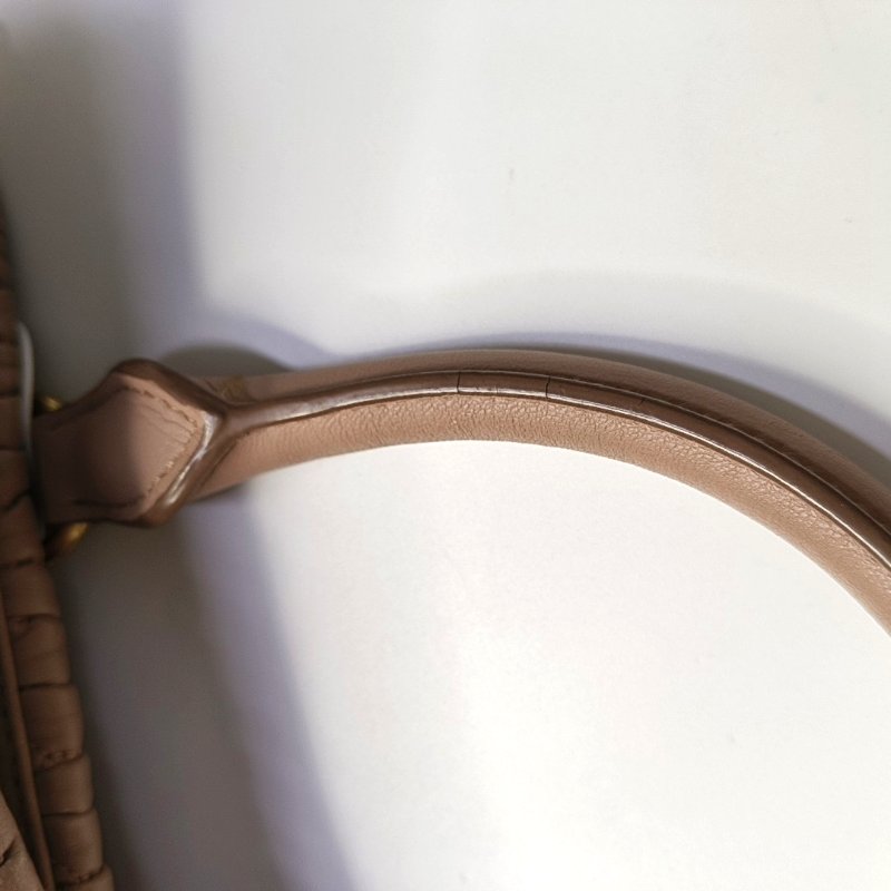 Miu Miu Crystal裸粉色羊皮縫線斜挎包手提包單肩包 銀色五金 2條可拆卸肩帶-8