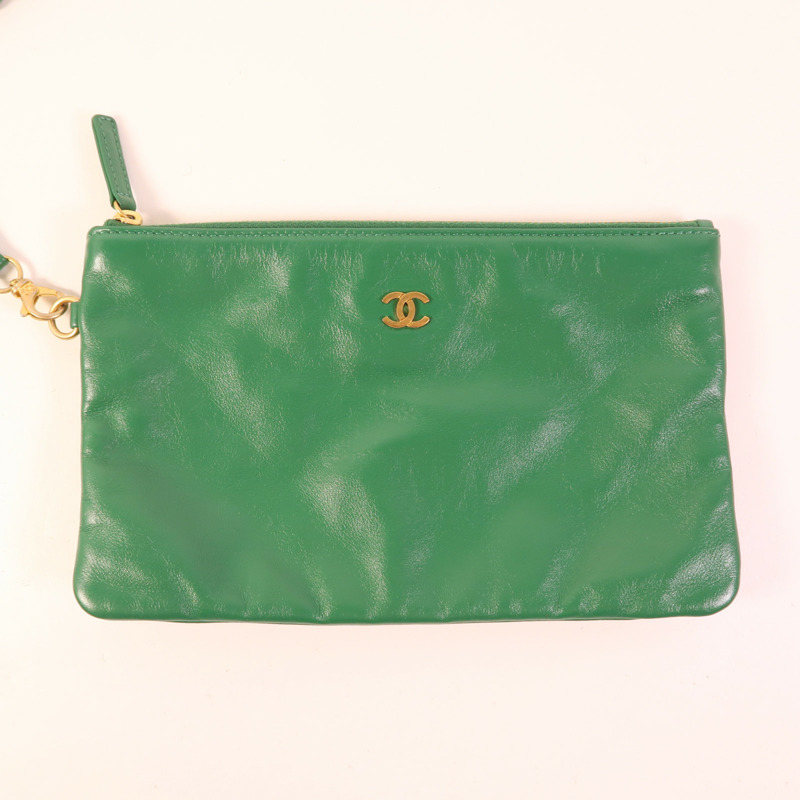 CHANEL 皮革Chanel 22 Small金扣鏈帶肩背袋-13
