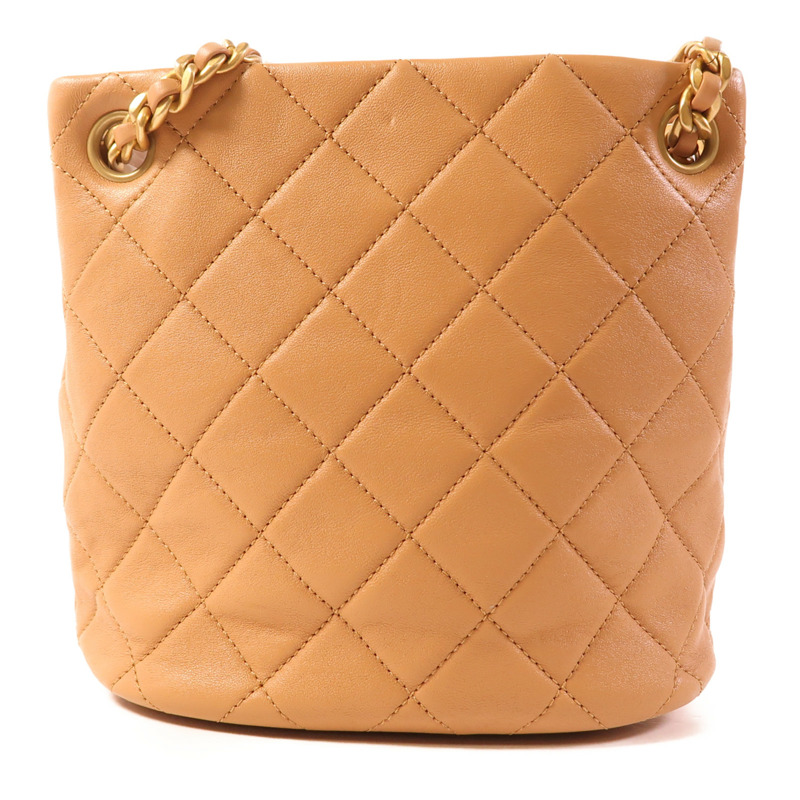 CHANEL 牛皮皮革Bucket Bag金扣鏈帶肩背袋-1