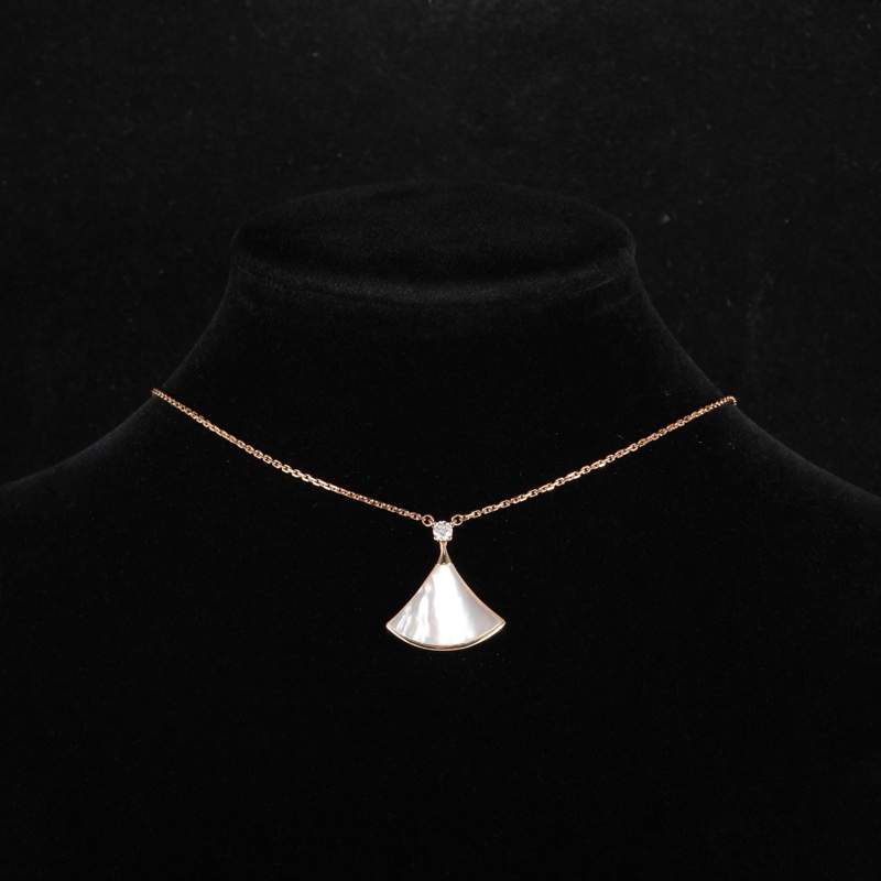 BVLGARI(寶格麗) DIVAS DREAM 18K金扇子 白貝母 單鑽 項鏈 大號 18K玫瑰金/鑽石/白貝母 項鏈 玫瑰金-0