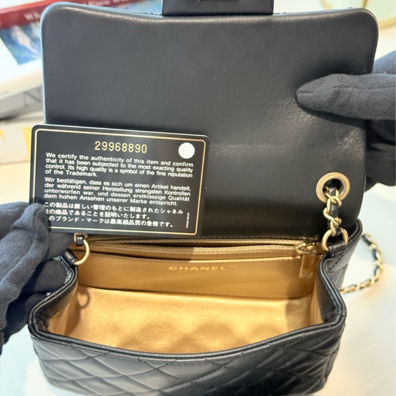 CHANEL 金球方胖-4