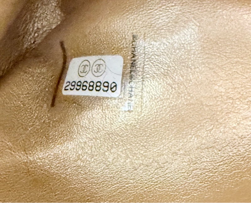 CHANEL 金球方胖-11