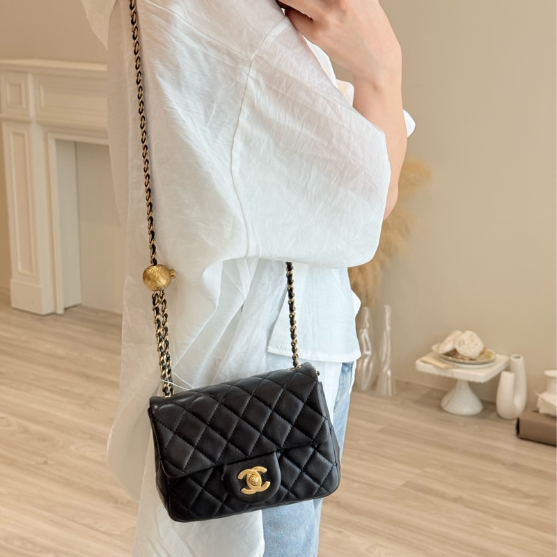 CHANEL 金球方胖-13