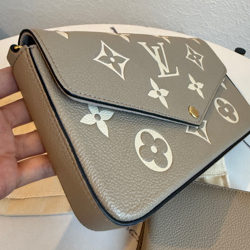 lv奶茶斑鳩灰三合一斜背包 超好用-3