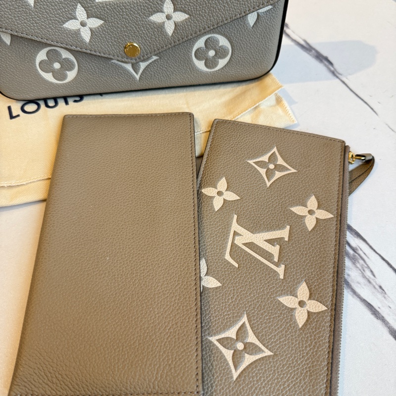 lv奶茶斑鳩灰三合一斜背包 超好用-4