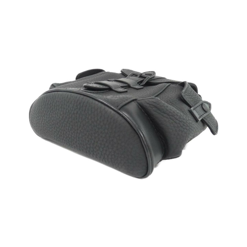 Louis Vuitton Taurillon Christopher XS 肩背包 M58495-2