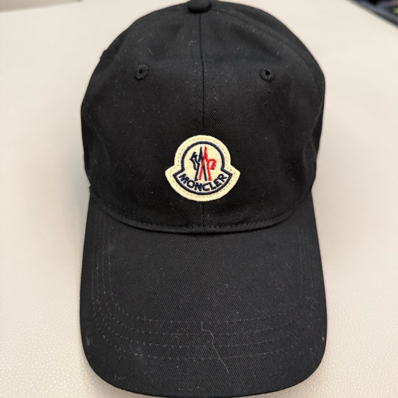 MONCLER經典LOGO老帽(有兩頂便宜賣)-12