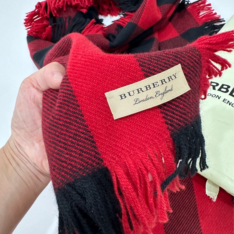 BURBERRY 紅色 格紋 抽鬚 羊毛 圍巾 披肩 披巾-12