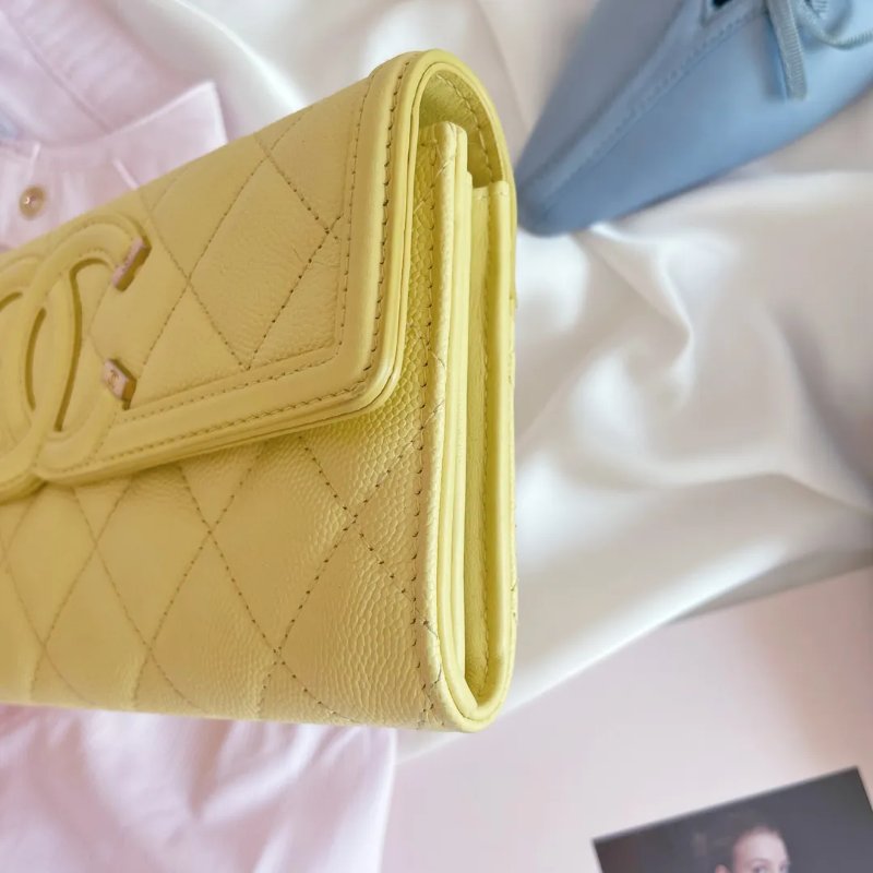 Chanel 魚子醬皮黃色長銀包-4