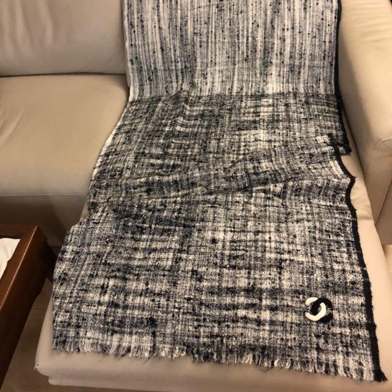 chanel 香奈兒 黑白 熊貓配色 圍巾 披肩 披巾-9