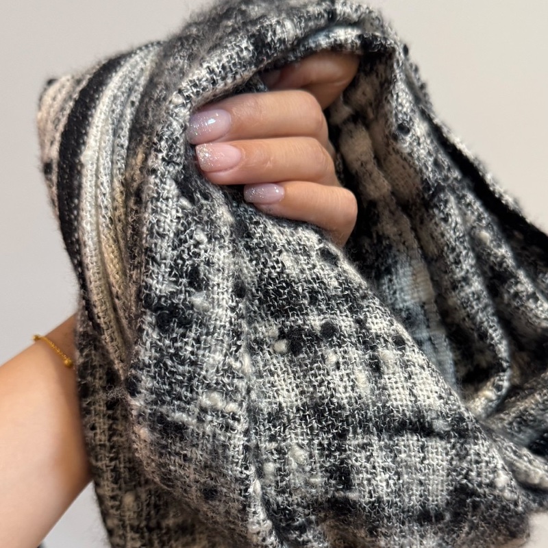 chanel 香奈兒 黑白 熊貓配色 圍巾 披肩 披巾-12