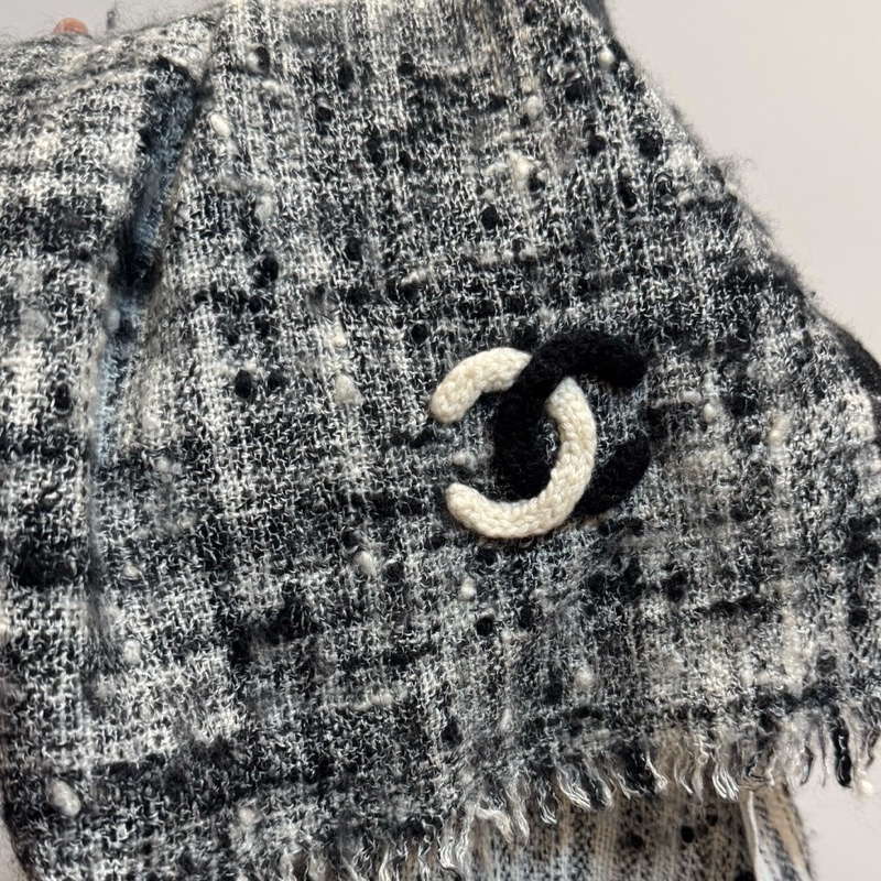 chanel 香奈兒 黑白 熊貓配色 圍巾 披肩 披巾-13