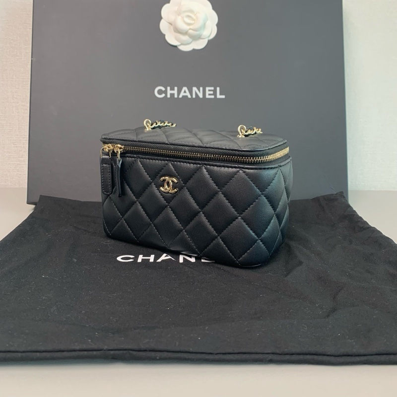 Chanel 足球羊皮化妝包 晶片款 有購證-2