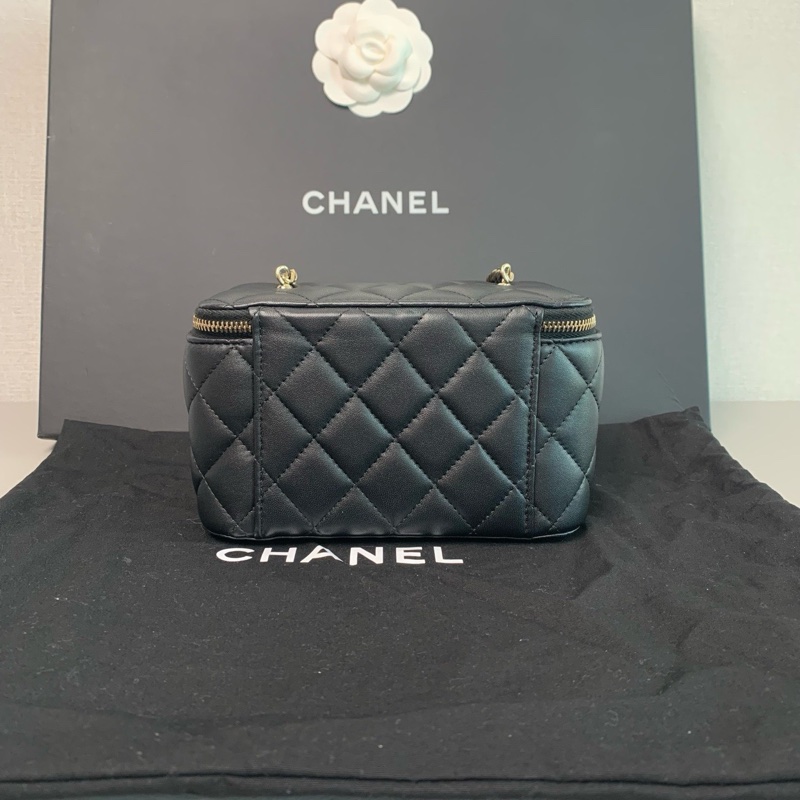 Chanel 足球羊皮化妝包 晶片款 有購證-4
