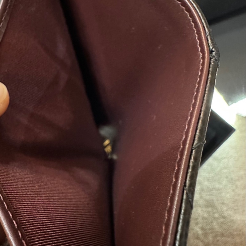 CHANEL 黑銀荔枝皮三折短夾-7