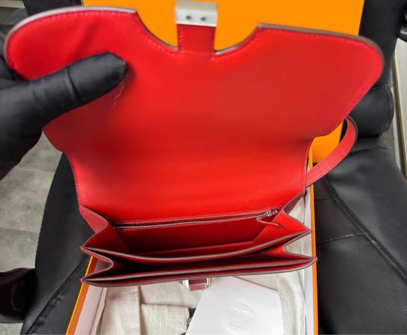 Hermes紅色Evercolor皮單肩包，C刻-5
