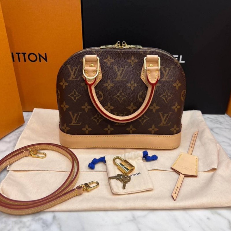 LV Alma bb 經典 Monogram 老花貝殼包-6