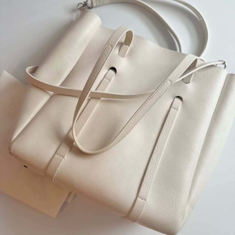 ✔️BALENCIAGA 巴黎世家 Everyday Tote XS 489813 牛皮托特包/斜背包/手提包/白色-4