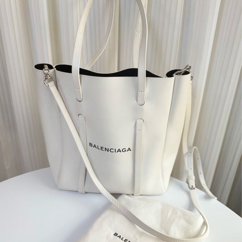 ✔️BALENCIAGA 巴黎世家 Everyday Tote XS 489813 牛皮托特包/斜背包/手提包/白色-6