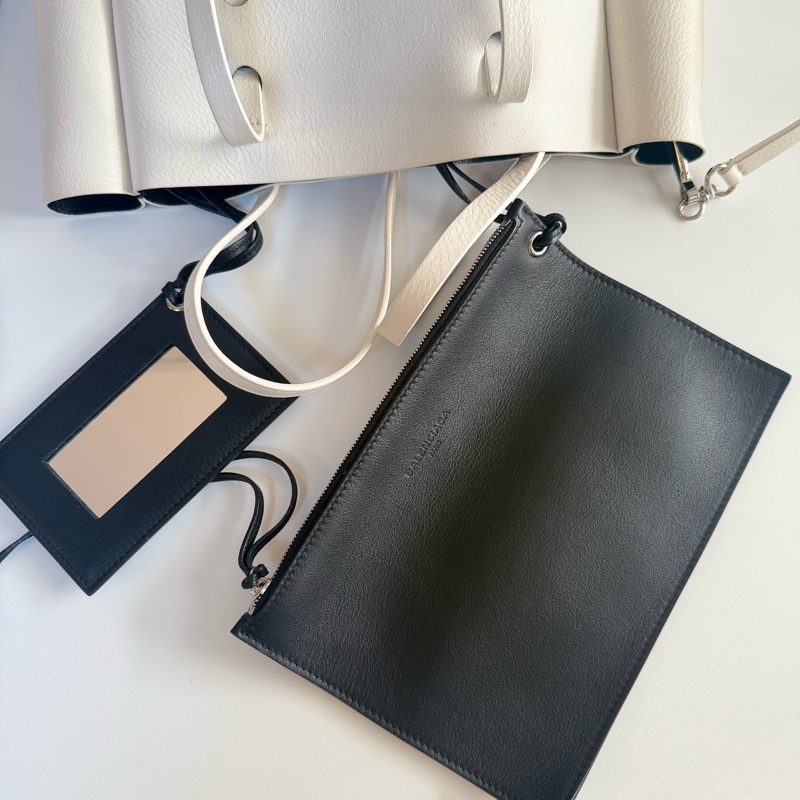 ✔️BALENCIAGA 巴黎世家 Everyday Tote XS 489813 牛皮托特包/斜背包/手提包/白色-20