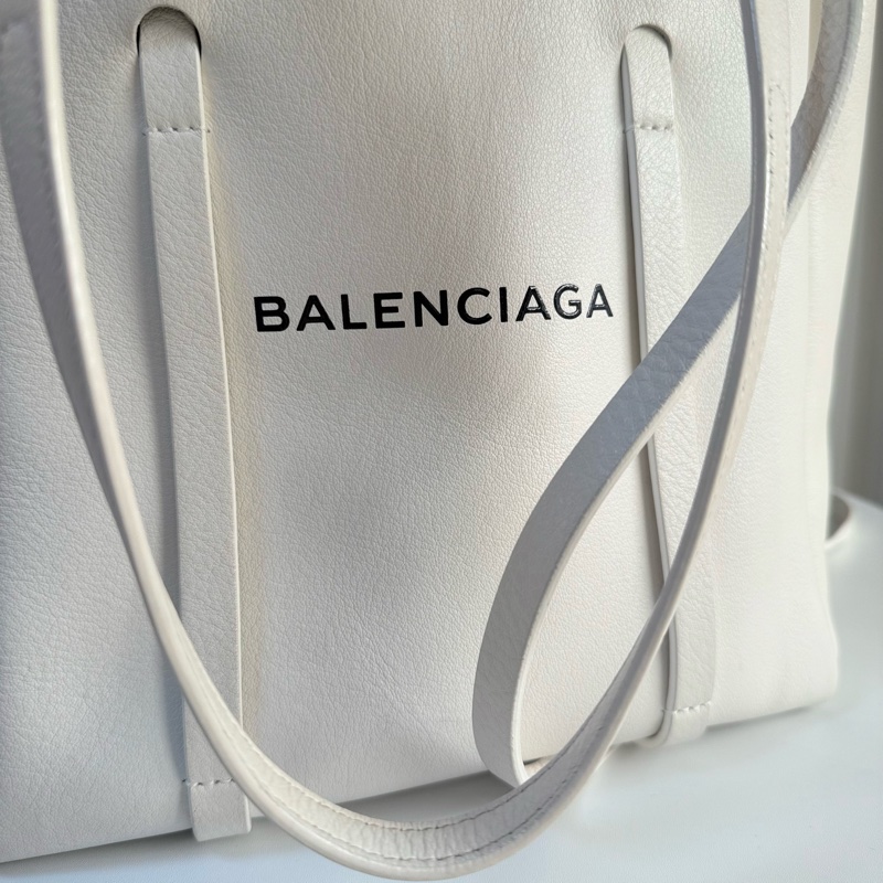 ✔️BALENCIAGA 巴黎世家 Everyday Tote XS 489813 牛皮托特包/斜背包/手提包/白色-28