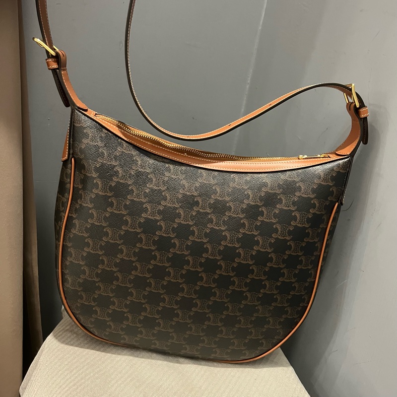 Celine 經典老花 大款 Hobo包 腋下包-2