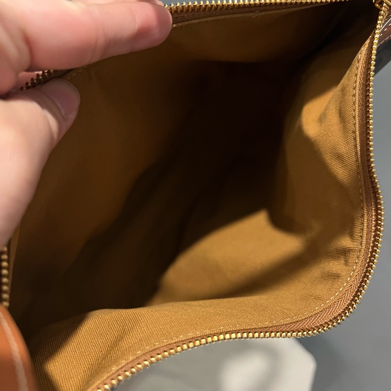 Celine 經典老花 大款 Hobo包 腋下包-8