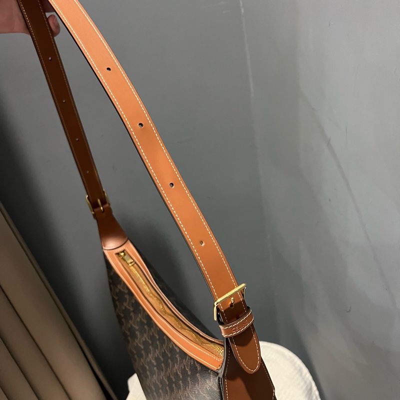 Celine 經典老花 大款 Hobo包 腋下包-15