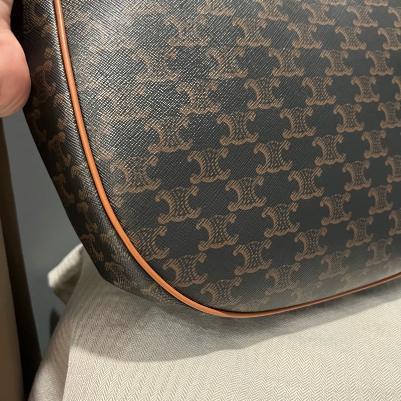 Celine 經典老花 大款 Hobo包 腋下包-23