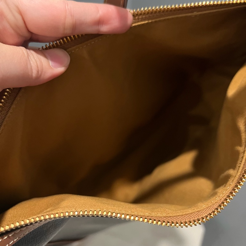 Celine 經典老花 大款 Hobo包 腋下包-28