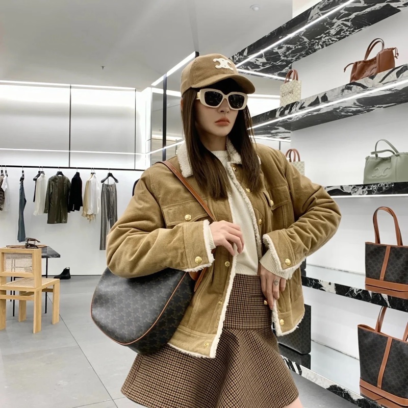 Celine 經典老花 大款 Hobo包 腋下包-30