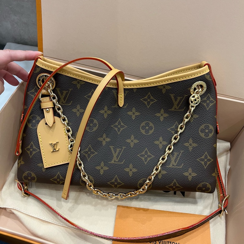Louis Vuitton LV M13014 CarryAll BB 斜背包-1