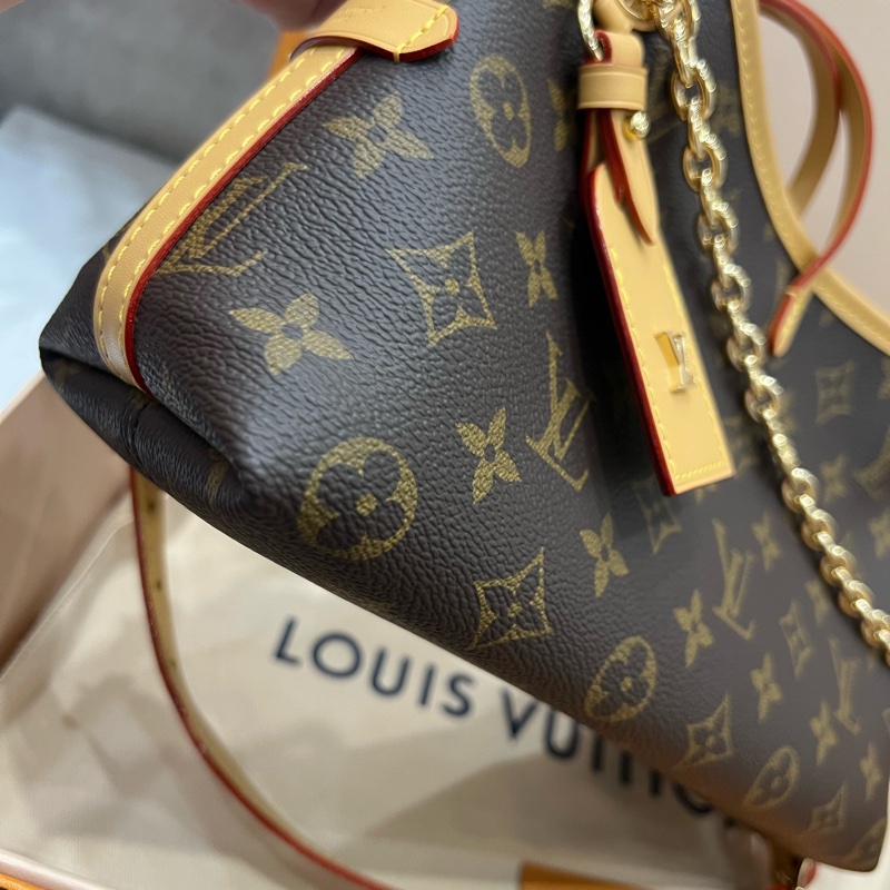 Louis Vuitton LV M13014 CarryAll BB 斜背包-14