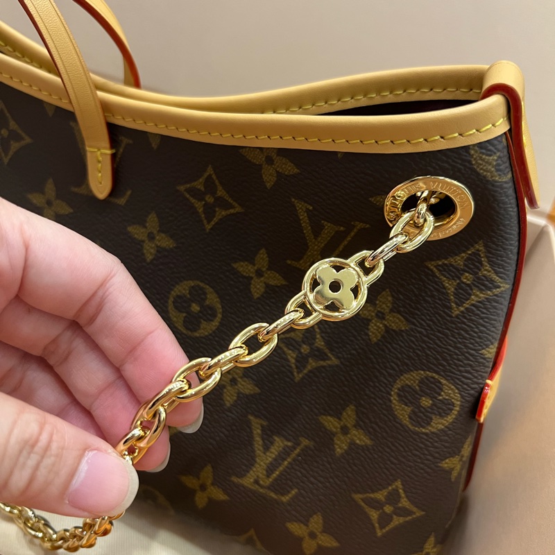 Louis Vuitton LV M13014 CarryAll BB 斜背包-15