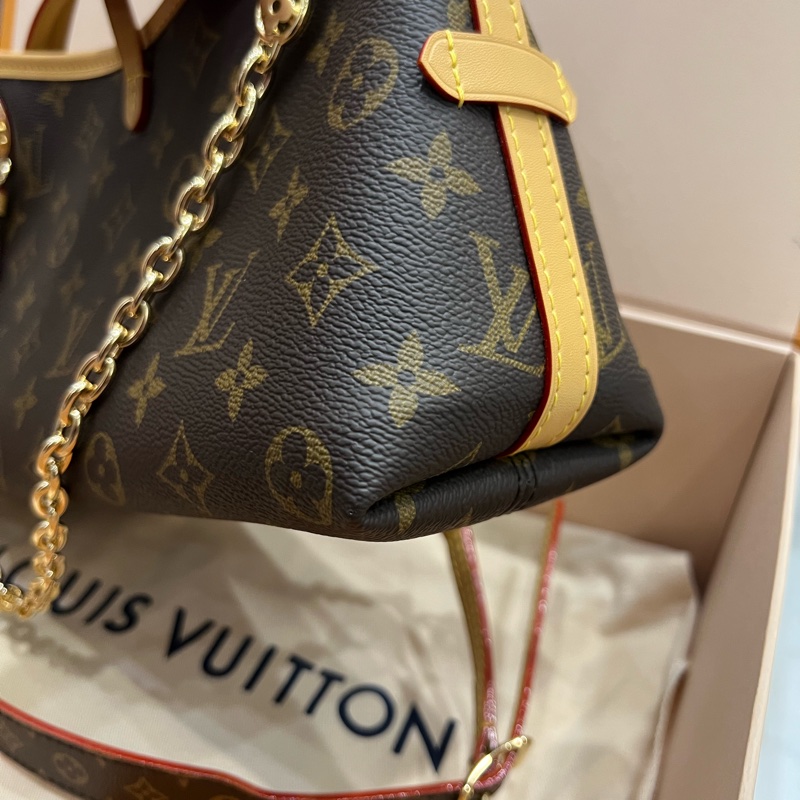 Louis Vuitton LV M13014 CarryAll BB 斜背包-16