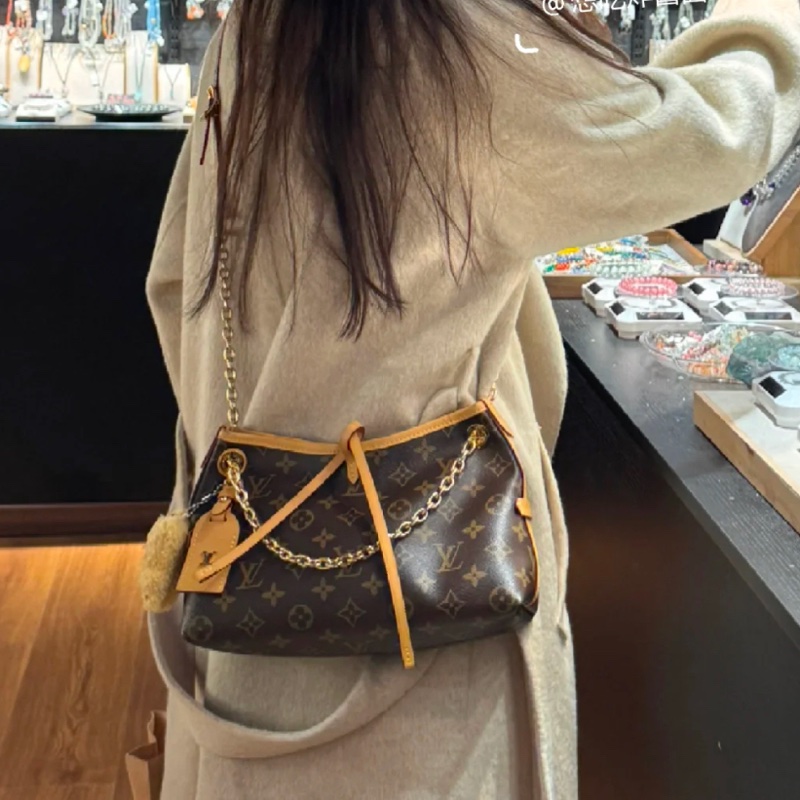 Louis Vuitton LV M13014 CarryAll BB 斜背包-37