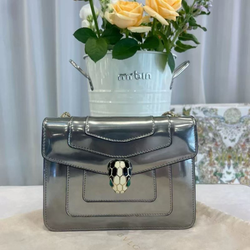 Bvlgari 銀色亮面 SERPENTI FOREVER系列小號 20x14x4.5 99新-1