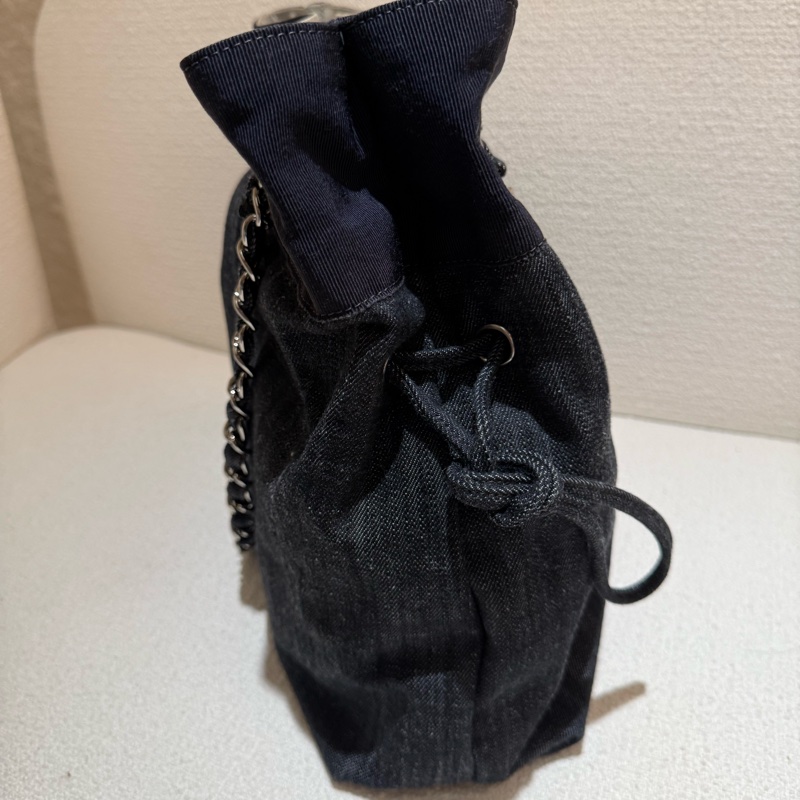 CHANEL 香奈兒深藍色牛仔銀鏈兩用束口肩背包-3