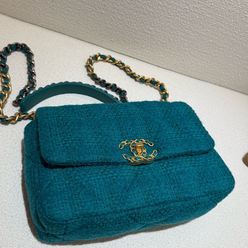 CHANEL 19小號香奈兒雙C logo藍綠色毛呢斜背包-3