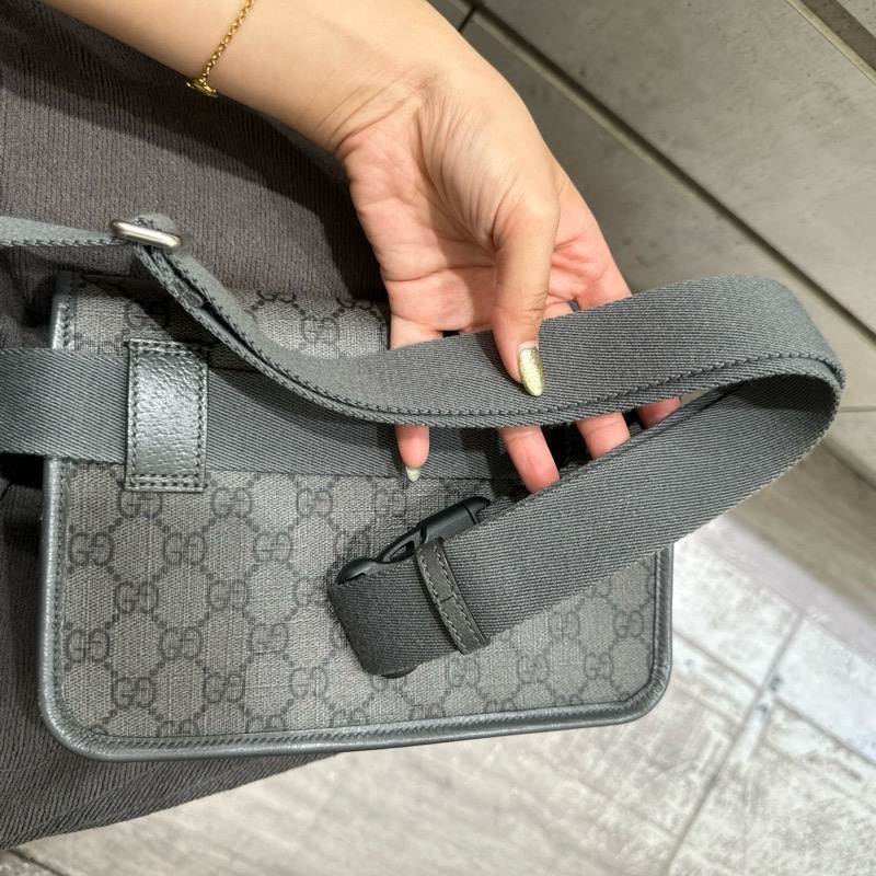 GUCCI 經典Ophidia GG 腰包(小-灰色)-0